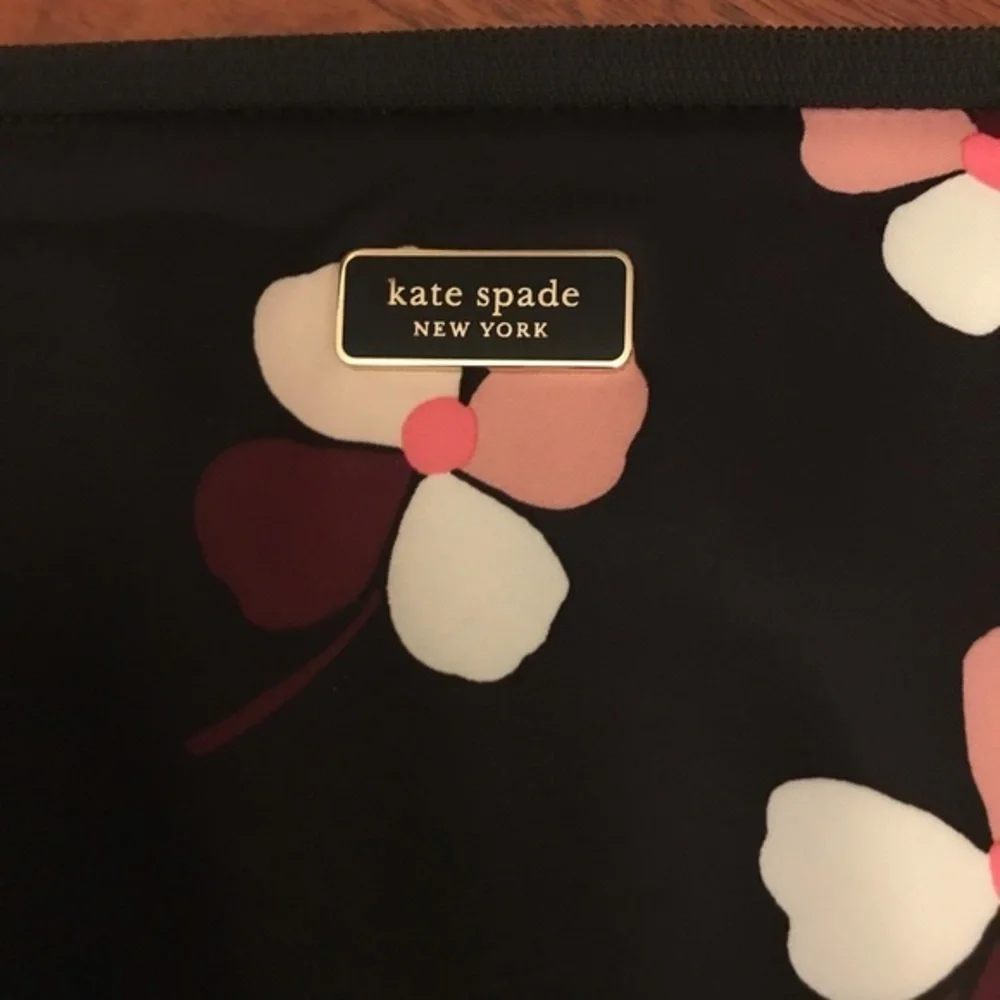 COPY - KATE SPADE Laptop Computer Case